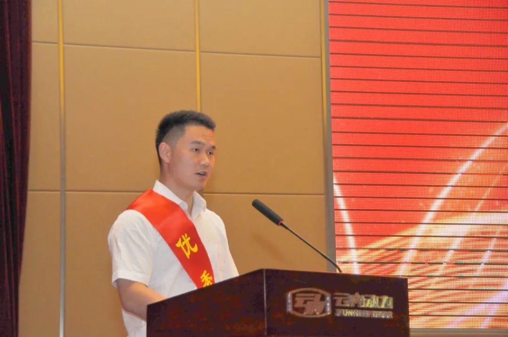 23c1a1dce43341c39590795d6173e27a